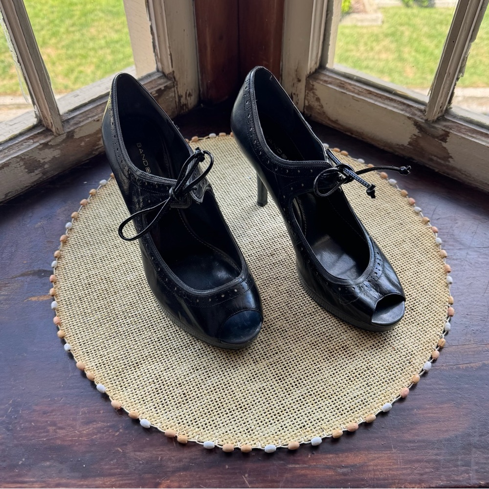 Bandolino Black Peep-Toe Heels